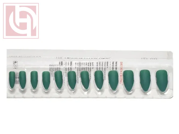 Artificial nails12 pieces for women with adhesive tape